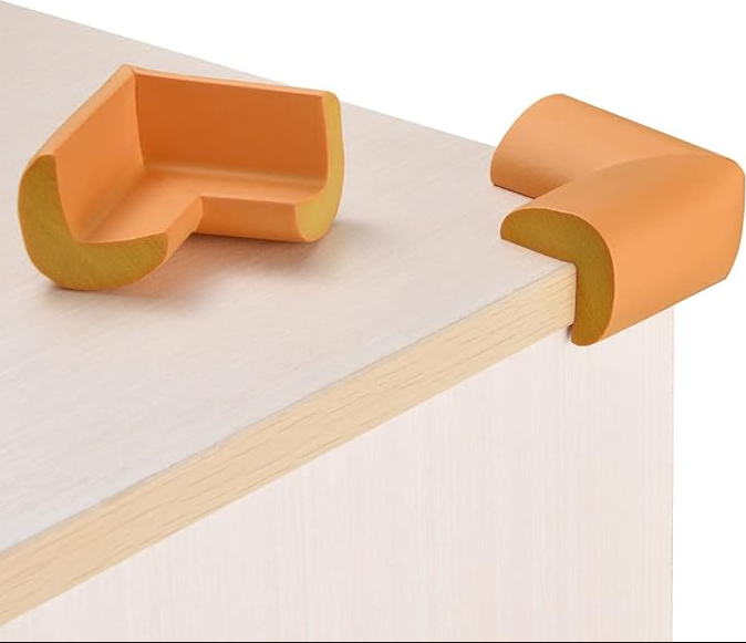 Set 10 protectii din spuma, Zola®, pentru colturi, 6x3.5x2 cm, galbene Set 10 protectii din spuma, Zola®, pentru colturi, 6x3.5x2 cm, galbene